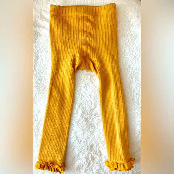 Ruffle Butts Yellow/Mustard/Honey Rib Knit Footless Ruffled Tights - Picture 5 of 7